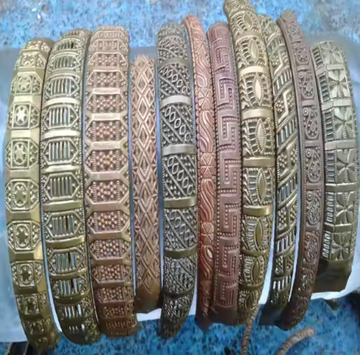 All Sizes of Bangle Manufacturing Dies Available in Bulk.